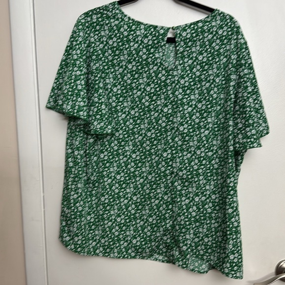 Women’s Blouse - Picture 2 of 2